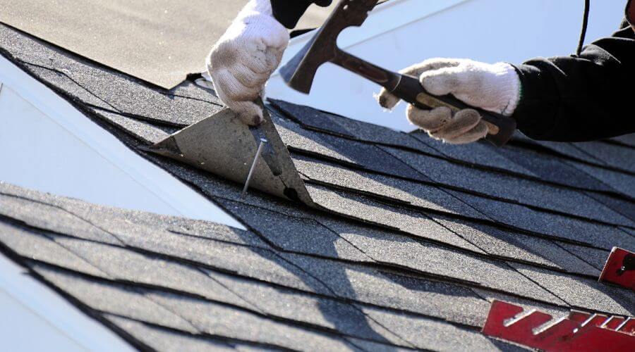Professional Flat Roofing Installation in Kensington, OH